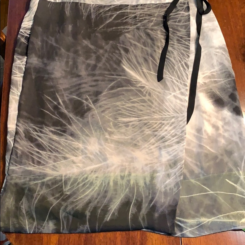 Simply Vera Wrap Skirt  by Vera Wang Size L